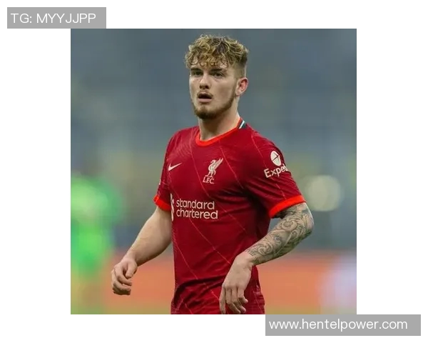 加克波在赛场上的华丽转身与未来发展潜力的深度分析与展望 加克波在赛场上的华丽转身与未来发展潜力的深度分析与展望