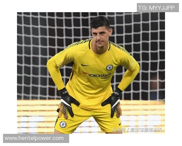 库尔图瓦：守门员之王的传奇旅程与辉煌成就解析