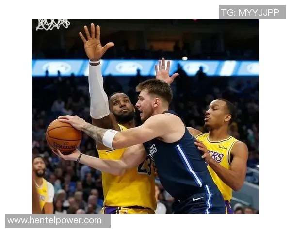 湖人对决小牛竞彩分析与预测全方位解读比赛走势与球员表现