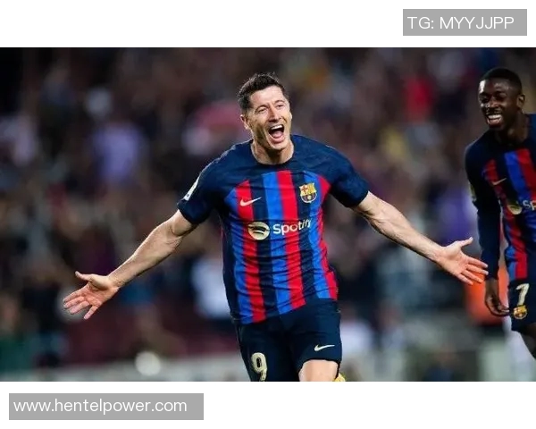 莱万领衔球队新征程展现无限潜力与激情的足球盛宴