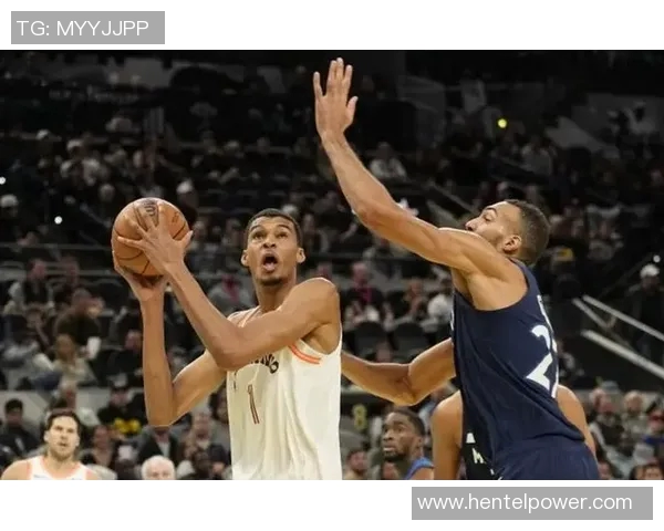 鲁迪戈贝尔：从防守巨星到全明星的蜕变之路与篮球哲学