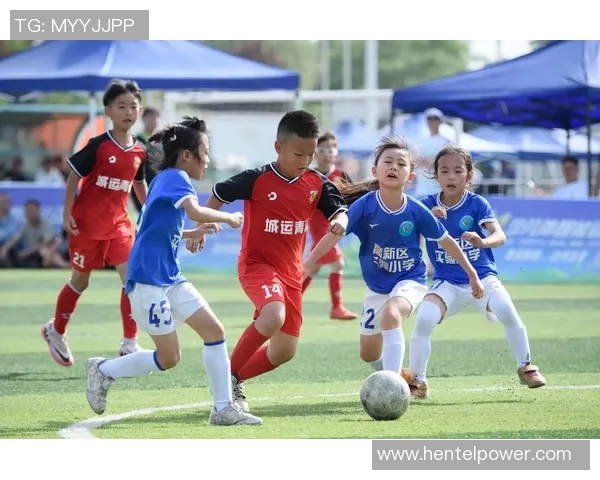 U18塞尔维亚对决拉脱维亚青少年足球赛精彩回顾与分析 U18塞尔维亚对决拉脱维亚青少年足球赛精彩回顾与分析